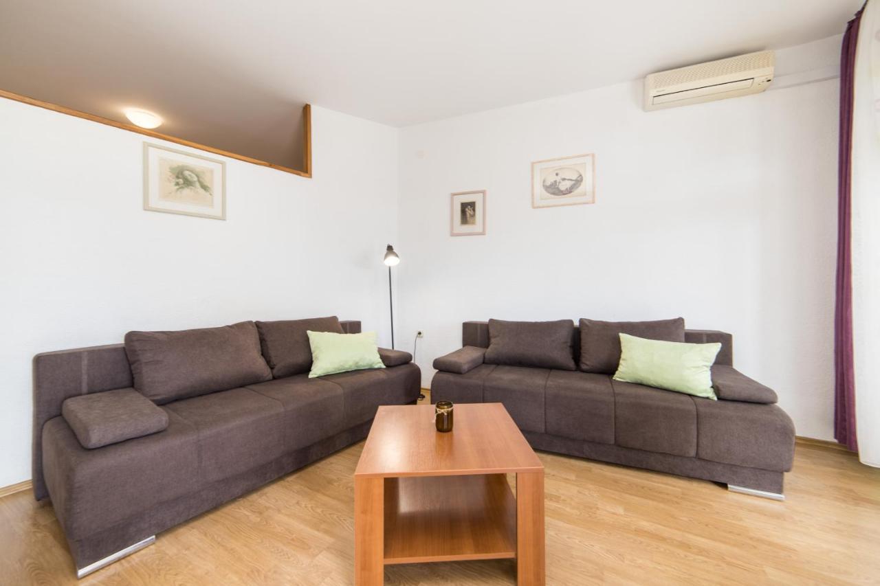 Apartmani Aida Živogošće Buitenkant foto