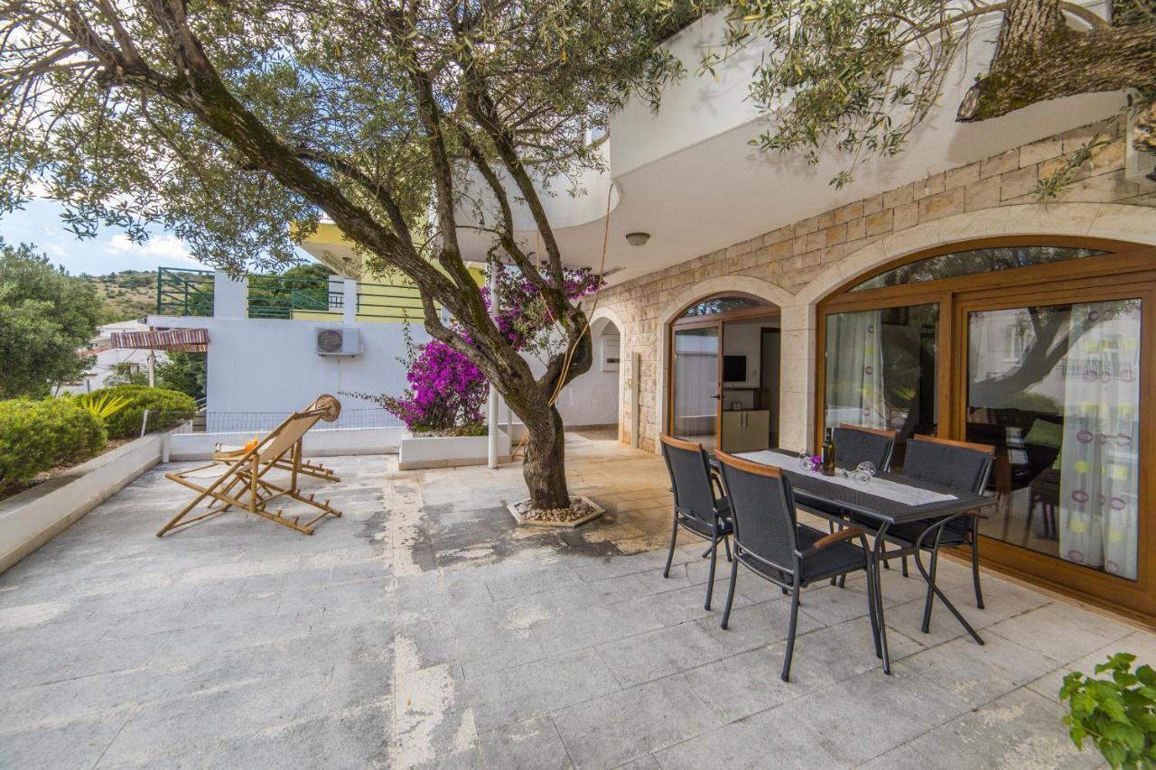 Apartmani Aida Živogošće Buitenkant foto