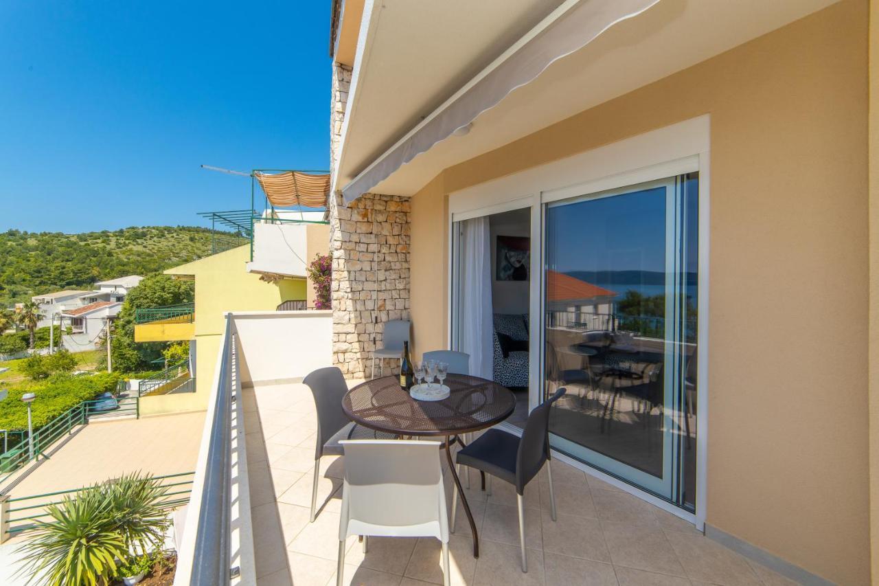 Apartmani Aida Živogošće Buitenkant foto
