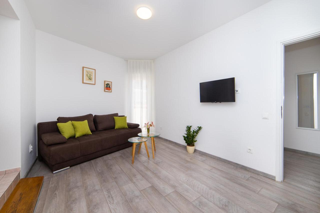 Apartmani Aida Živogošće Buitenkant foto